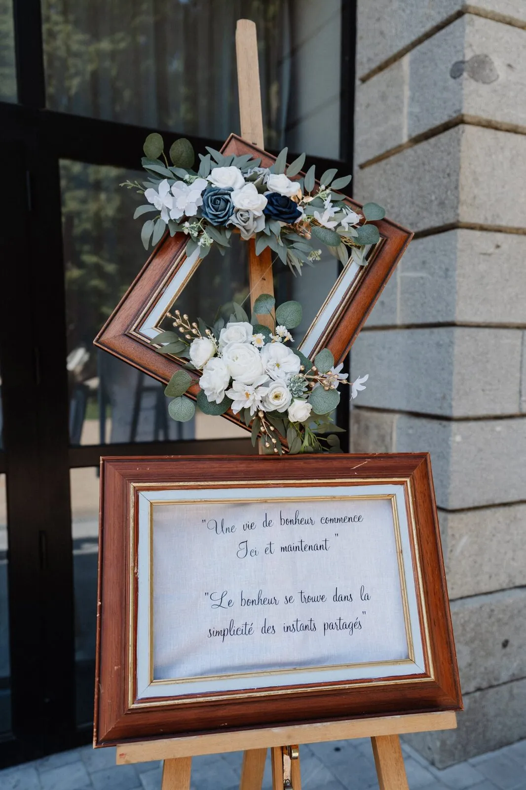 Cadres fleuris avec citations
